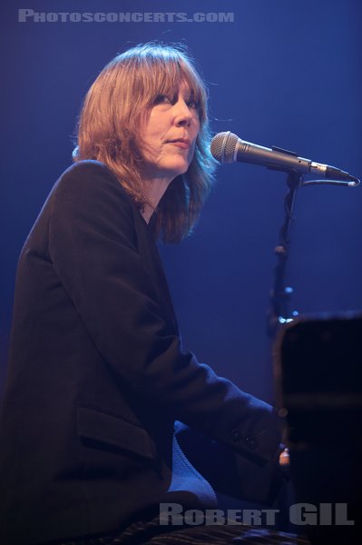BETH ORTON - 2023-12-16 - PARIS - Cafe de la Danse - Elizabeth Caroline Orton